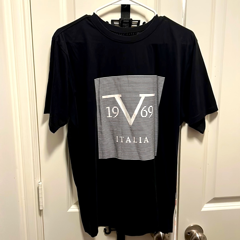 Men’s Versace T Shirt Large